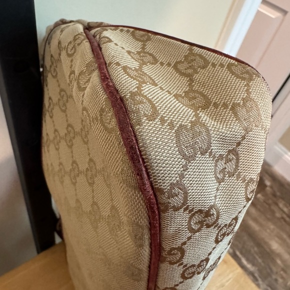 Gucci Eclipse Canvas Shoulder Bag - Picture 8 of 16